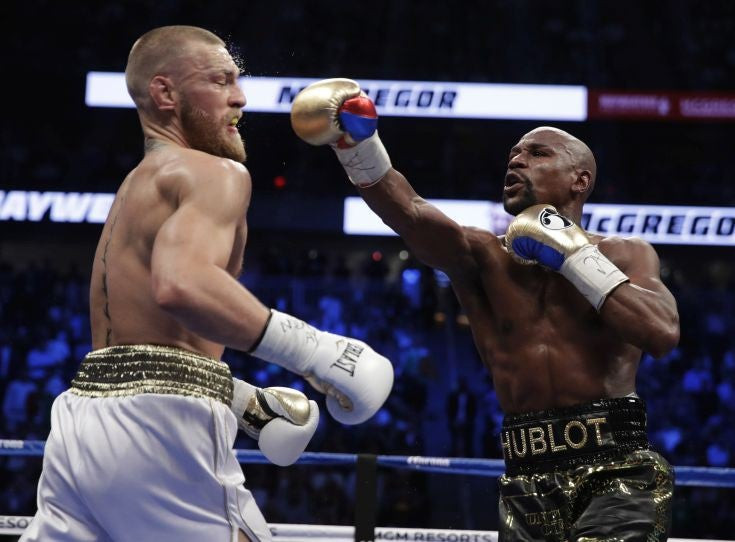 Θρύλος ο Mayweather, «έφαγε» τον McGregor – Ανίκητος για 50ή φορά!